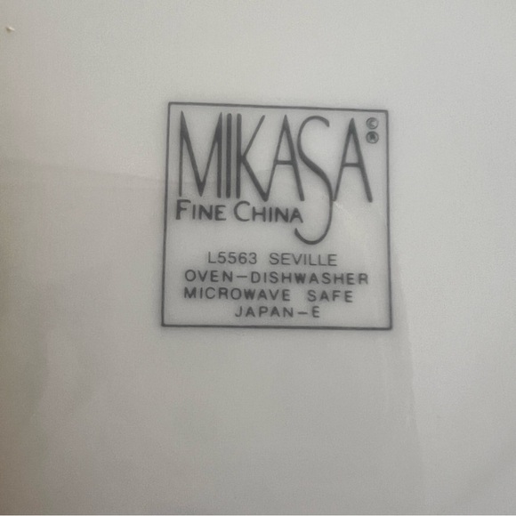 1980’s Mikasa Seville Vintage White Dinnerware Set with Pastel Stripes - Picture 3 of 3